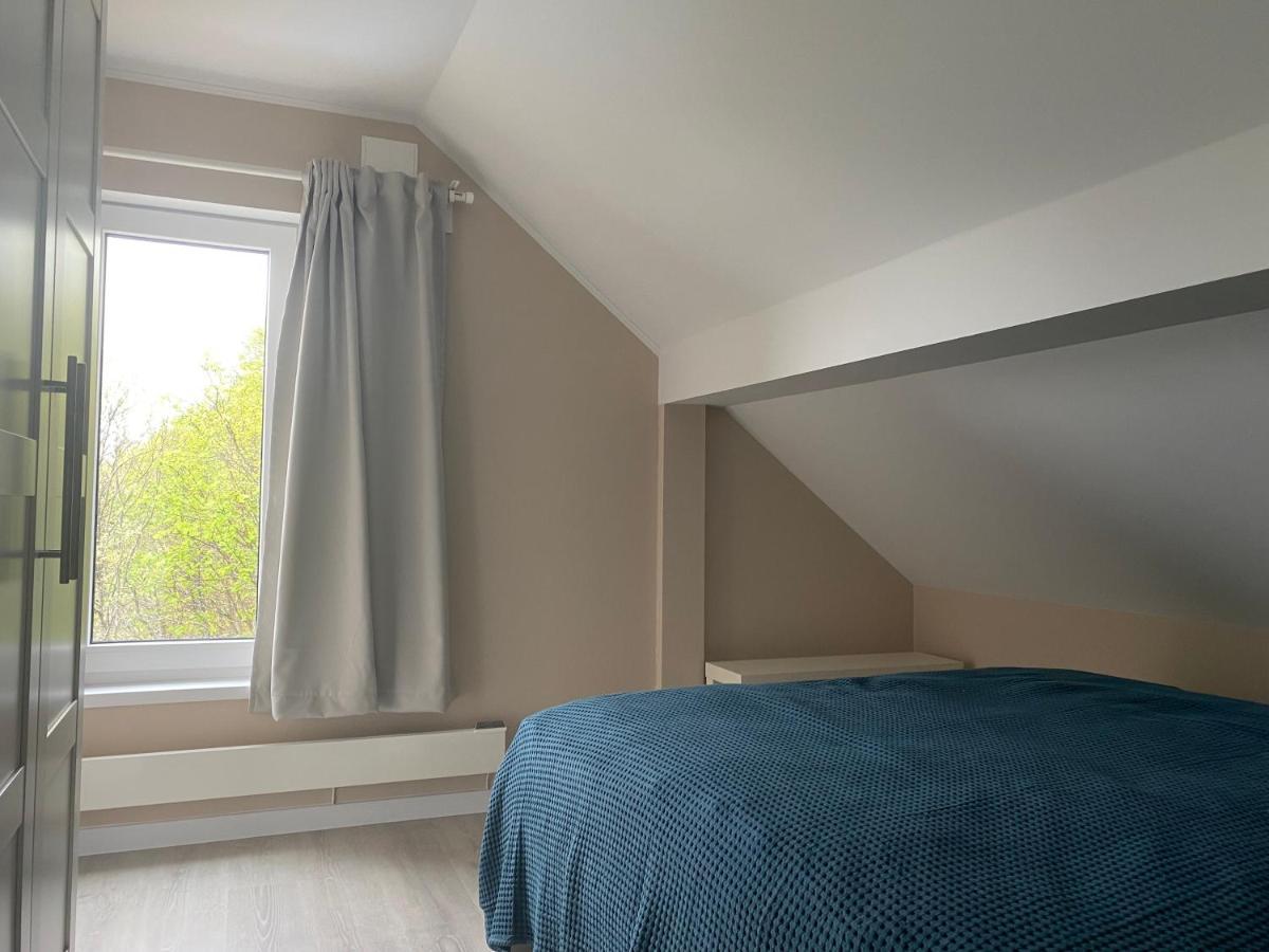 Apartamento Hus Pa Bakken Skaland Exterior foto